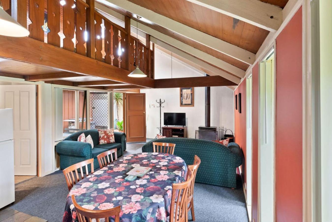 Clarendon Chalets Mount Gambier Exterior photo
